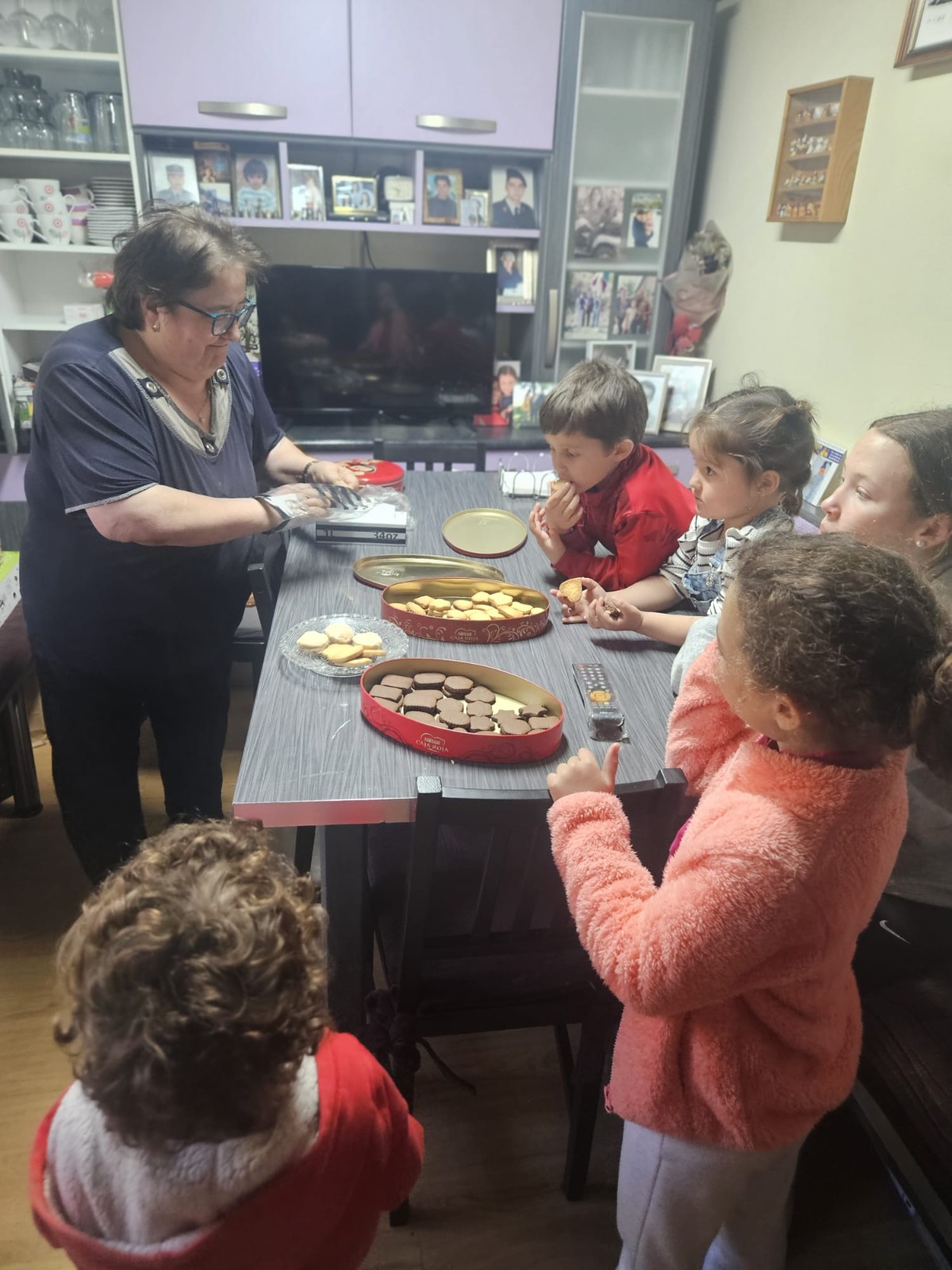 Olivia and family in Montrondo this week